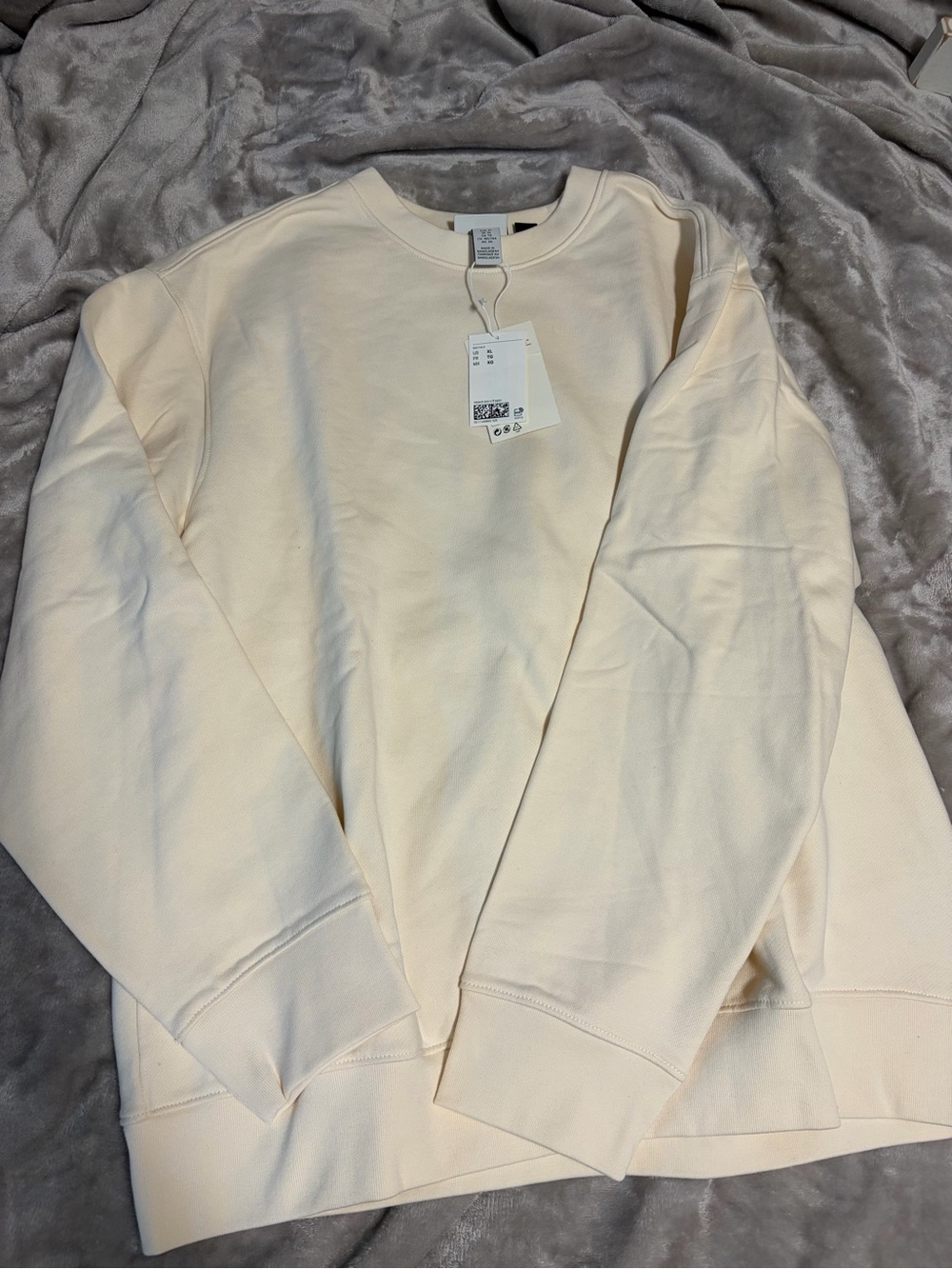 H&M Essentials Cream Men's Crewneck Sweatshirt